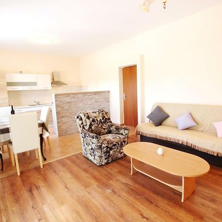 Apartment Sime Nin Eksteriør bilde