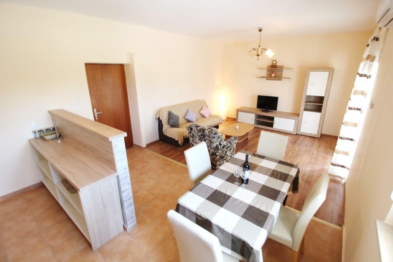 Apartment Sime Nin Eksteriør bilde